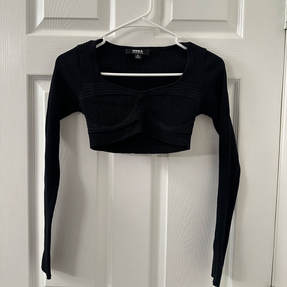 Hera Black Crop Top
